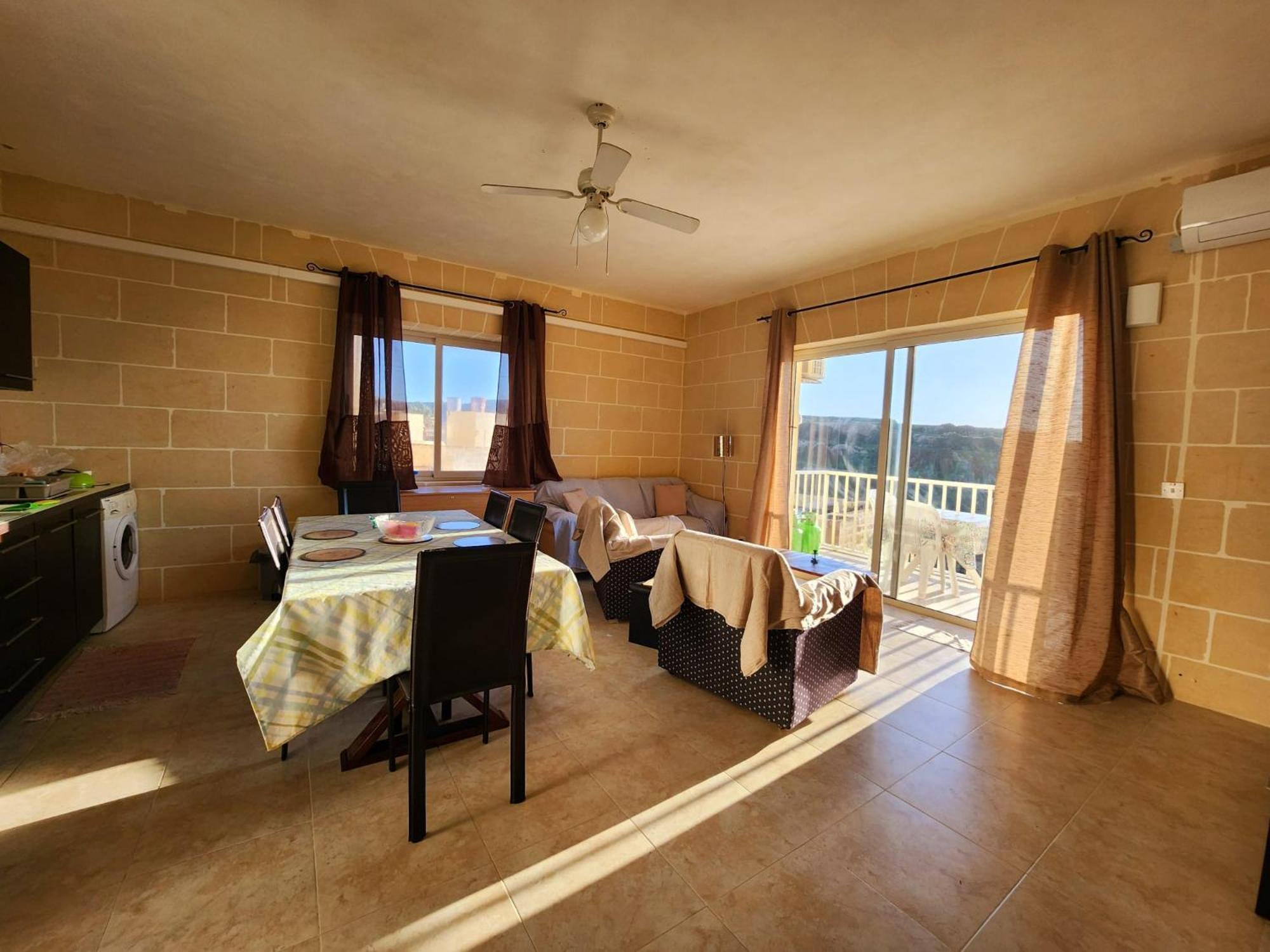 Palm Court Apartment Xlendi Luaran gambar